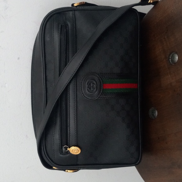 Authentic Vintage Gucci Interlocking GG Monogram Supreme Sherry Web Ophidia Bag - Picture 2 of 11